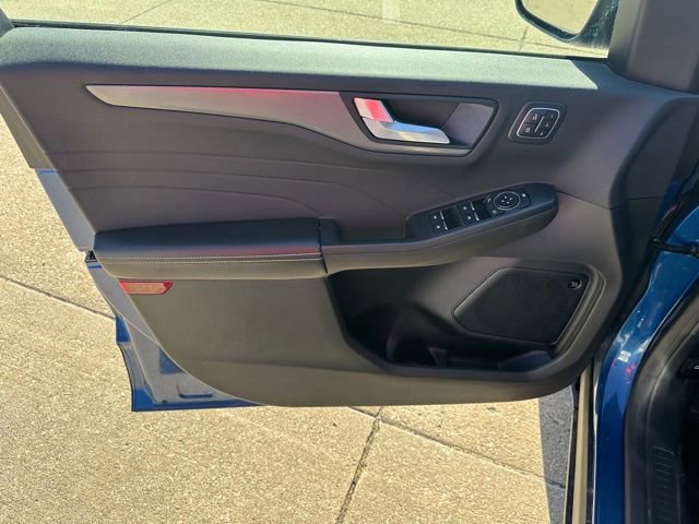 Certified 2023 Ford Escape Active w/ Tech Pack #2 image 11