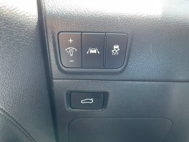 Used 2023 Kia K5 GT-Line AWD/4WD image 12