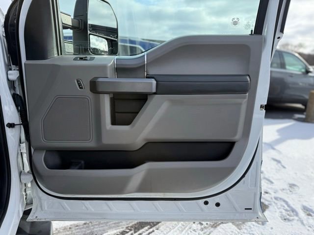 Certified 2019 Ford F150 XLT w/ XTR Package image 28