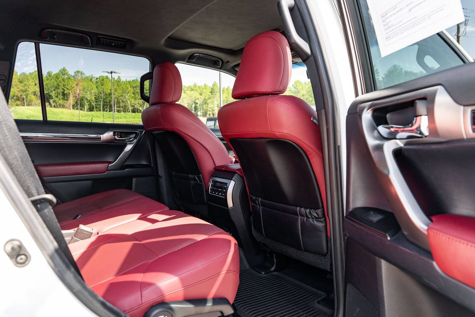 Used 2023 Lexus GX 460 Premium w/ Premium Package AWD/4WD image 13