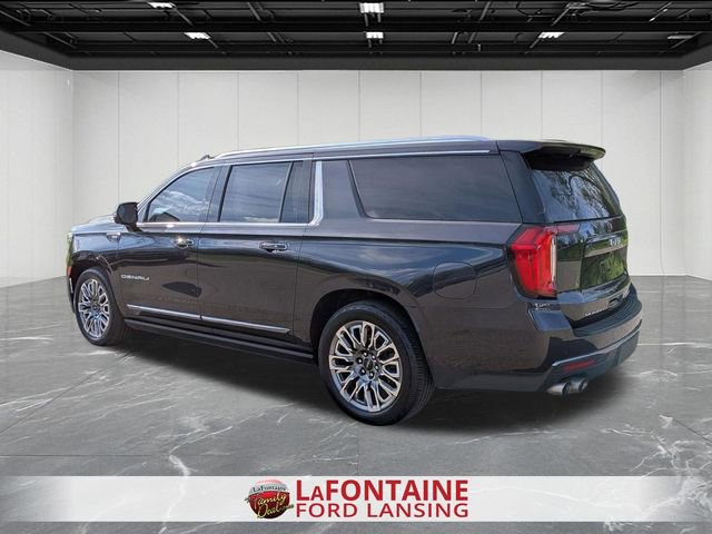 Used 2023 GMC Yukon XL Denali Ultimate w/ LPO, Floor Liner Package AWD/4WD image 3