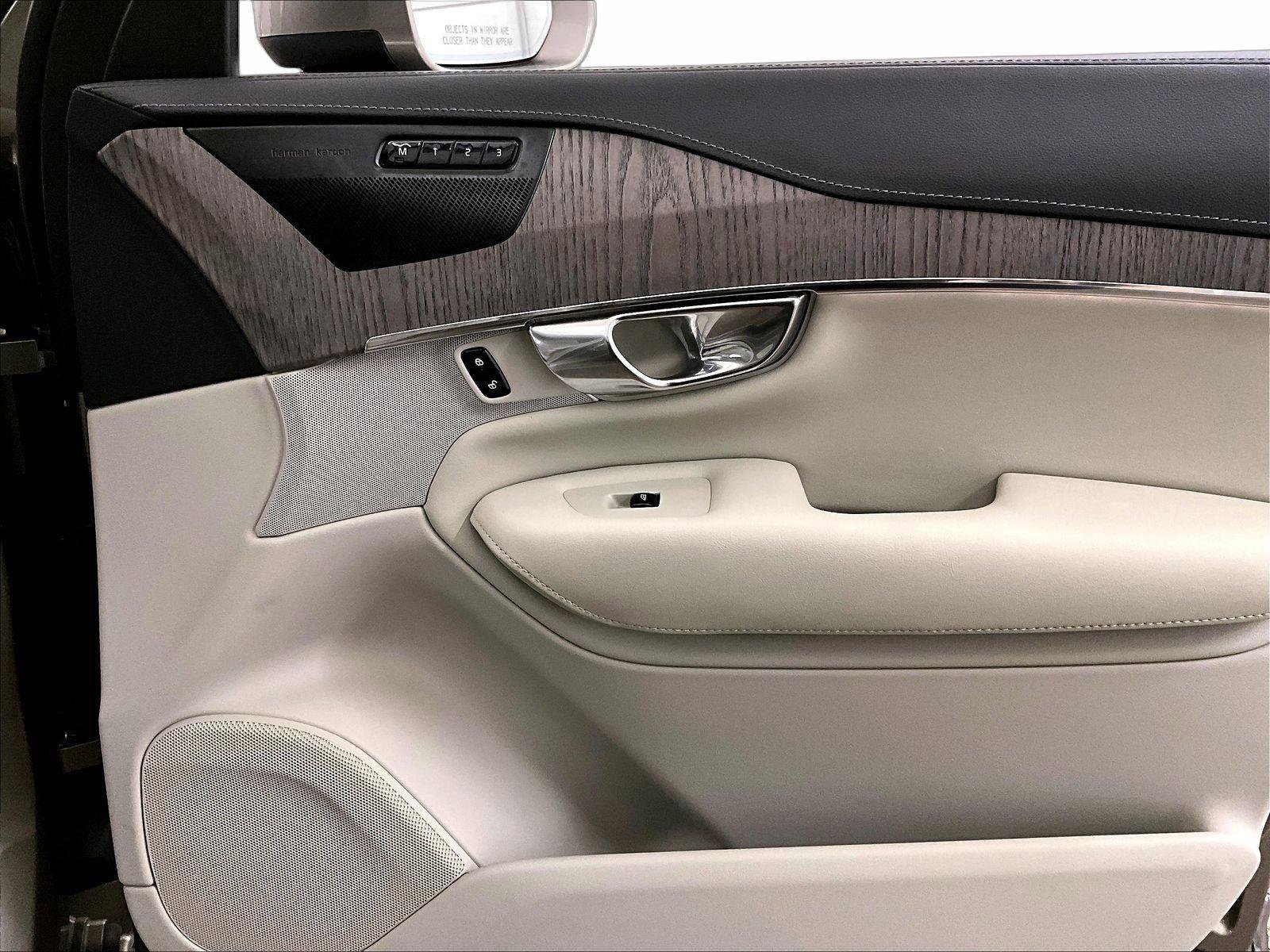 Used 2022 Volvo XC90 T6 Inscription w/ Advanced Package image 23