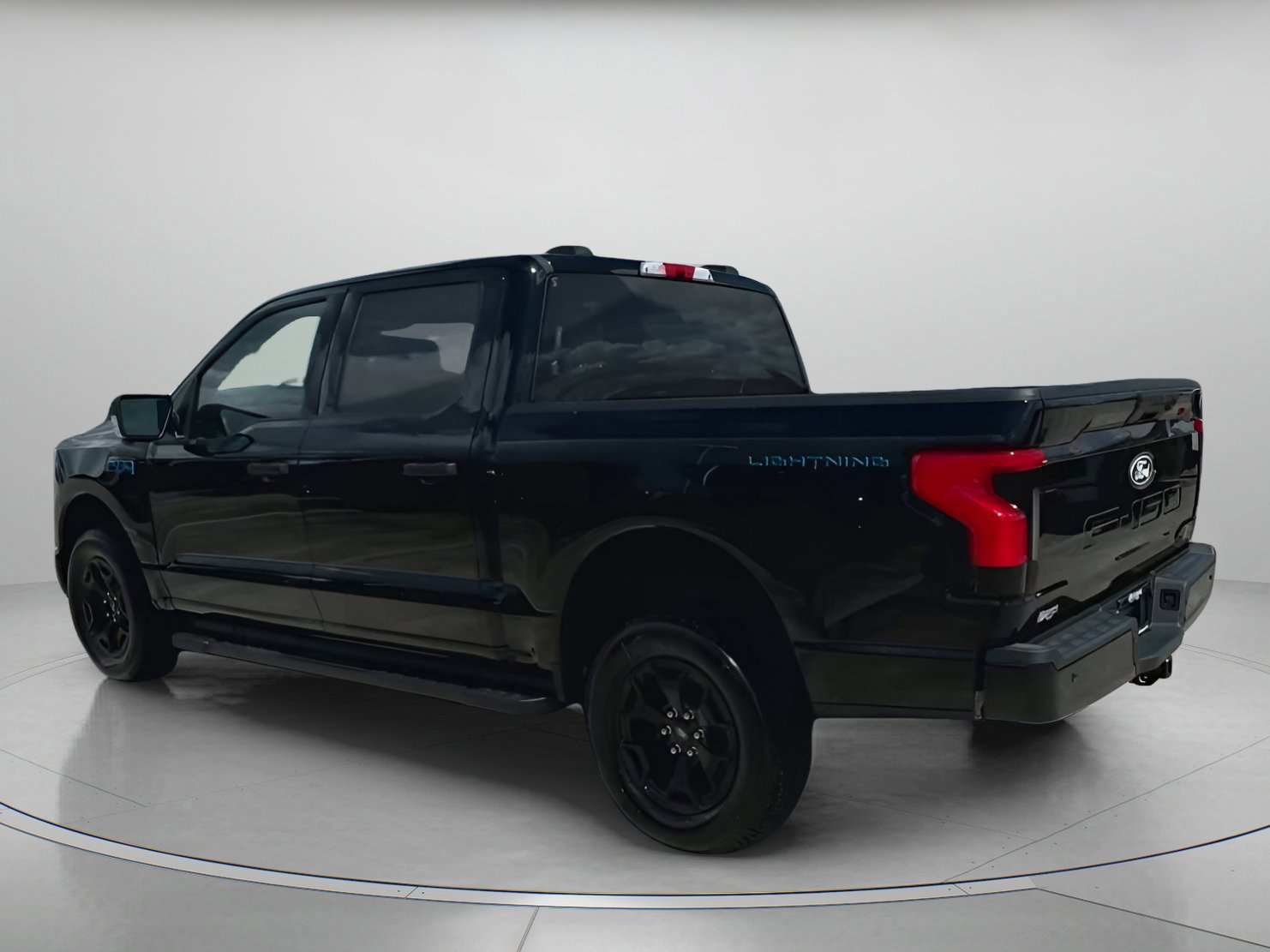Certified 2025 Ford F150 Lightning XLT image 9