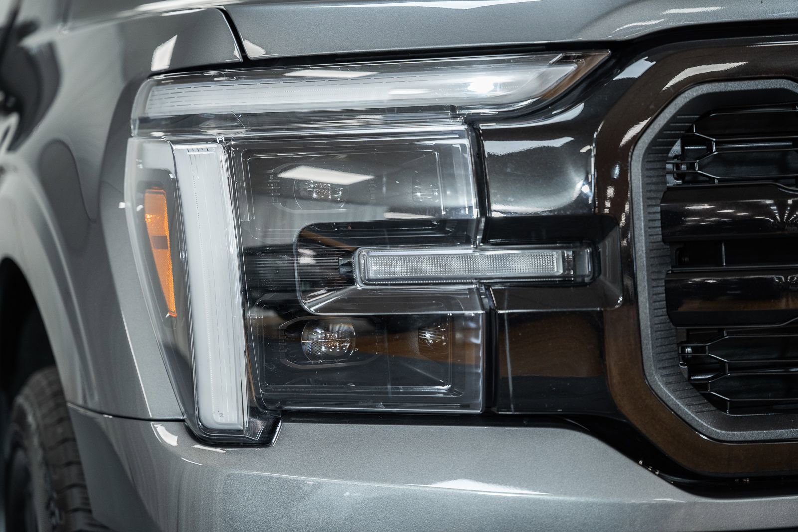 Certified 2024 Ford F150 Lariat image 13