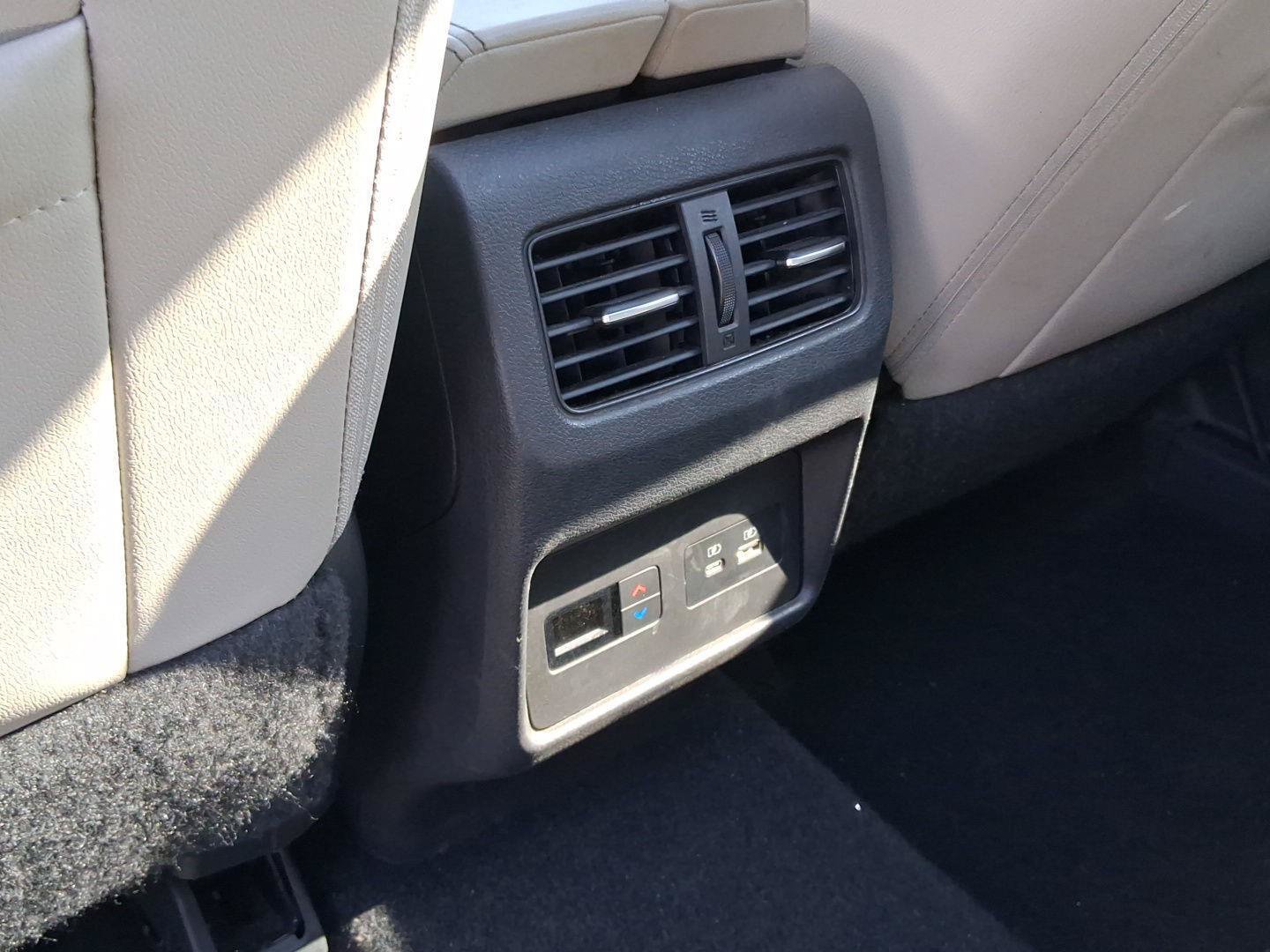 Used 2021 Nissan Rogue SL FWD image 19