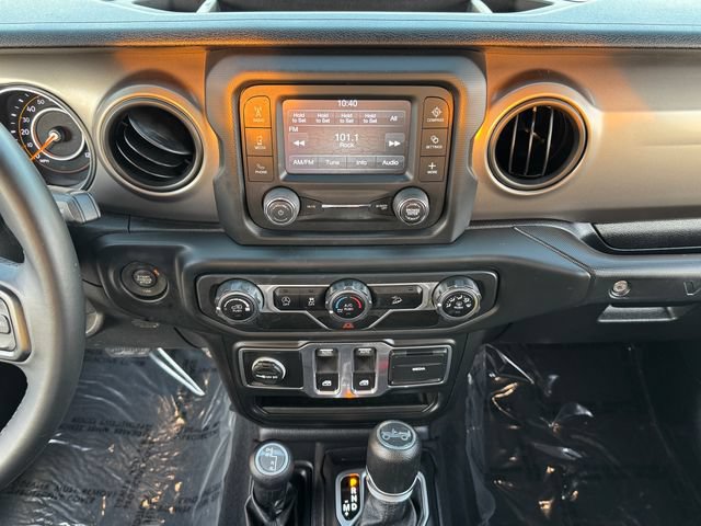 Used 2018 Jeep Wrangler Sport AWD/4WD image 22