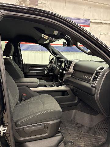Used 2024 RAM 2500 Big Horn w/ Sport Appearance Package image 21