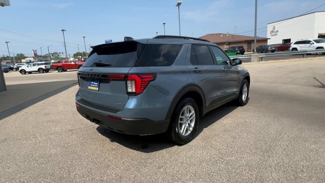 Certified 2026 Ford Explorer Active AWD/4WD image 9