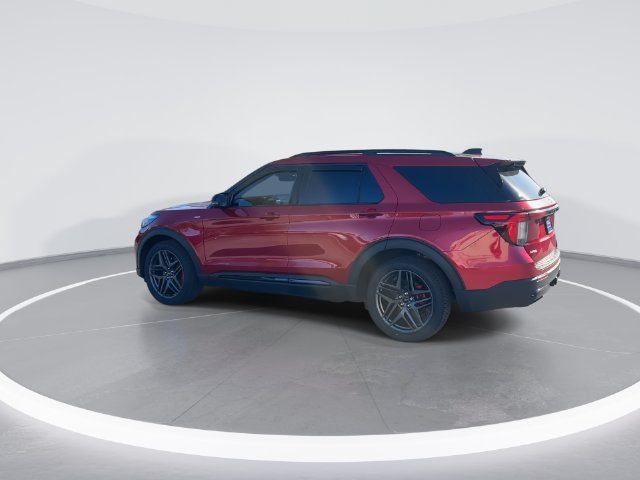 Certified 2025 Ford Explorer ST-Line w/ Premium Package RWD image 5