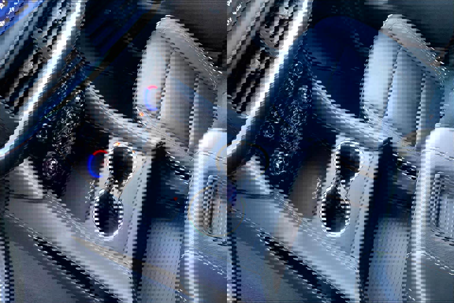 Used 2023 Chevrolet Suburban Premier image 16