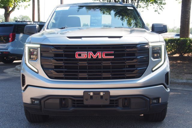 Used 2024 GMC Sierra 1500 Elevation AWD/4WD image 2