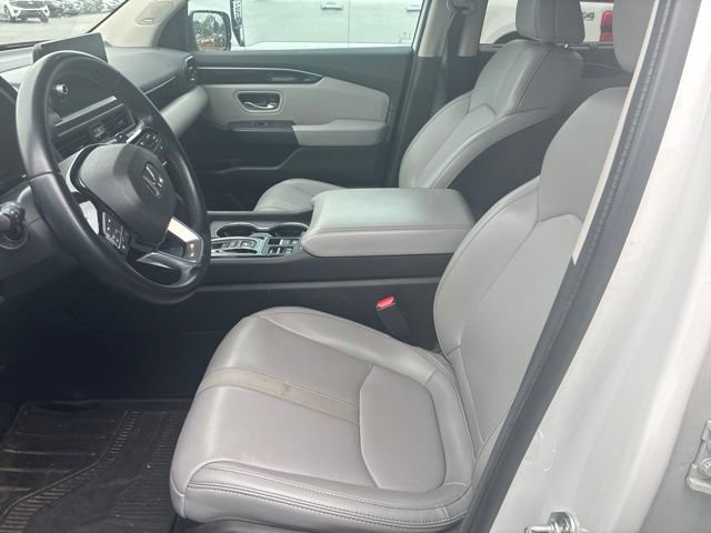 Used 2024 Honda Pilot Touring image 5