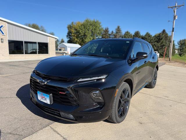 Used 2023 Chevrolet Blazer RS w/ Driver Confidence II Package AWD/4WD image 2