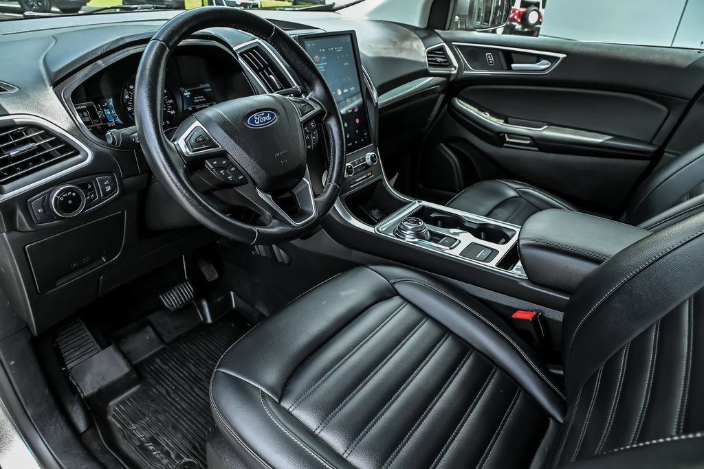 Certified 2023 Ford Edge SEL w/ Convenience Package AWD/4WD image 12