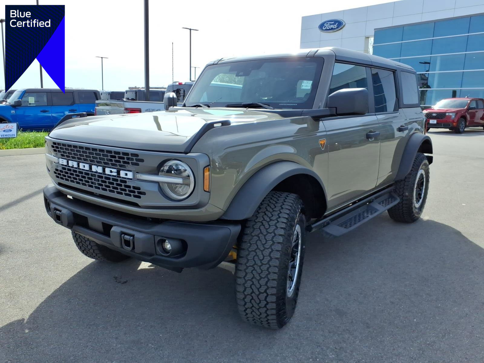 Certified 2025 Ford Bronco Badlands w/ Sasquatch Package image 1