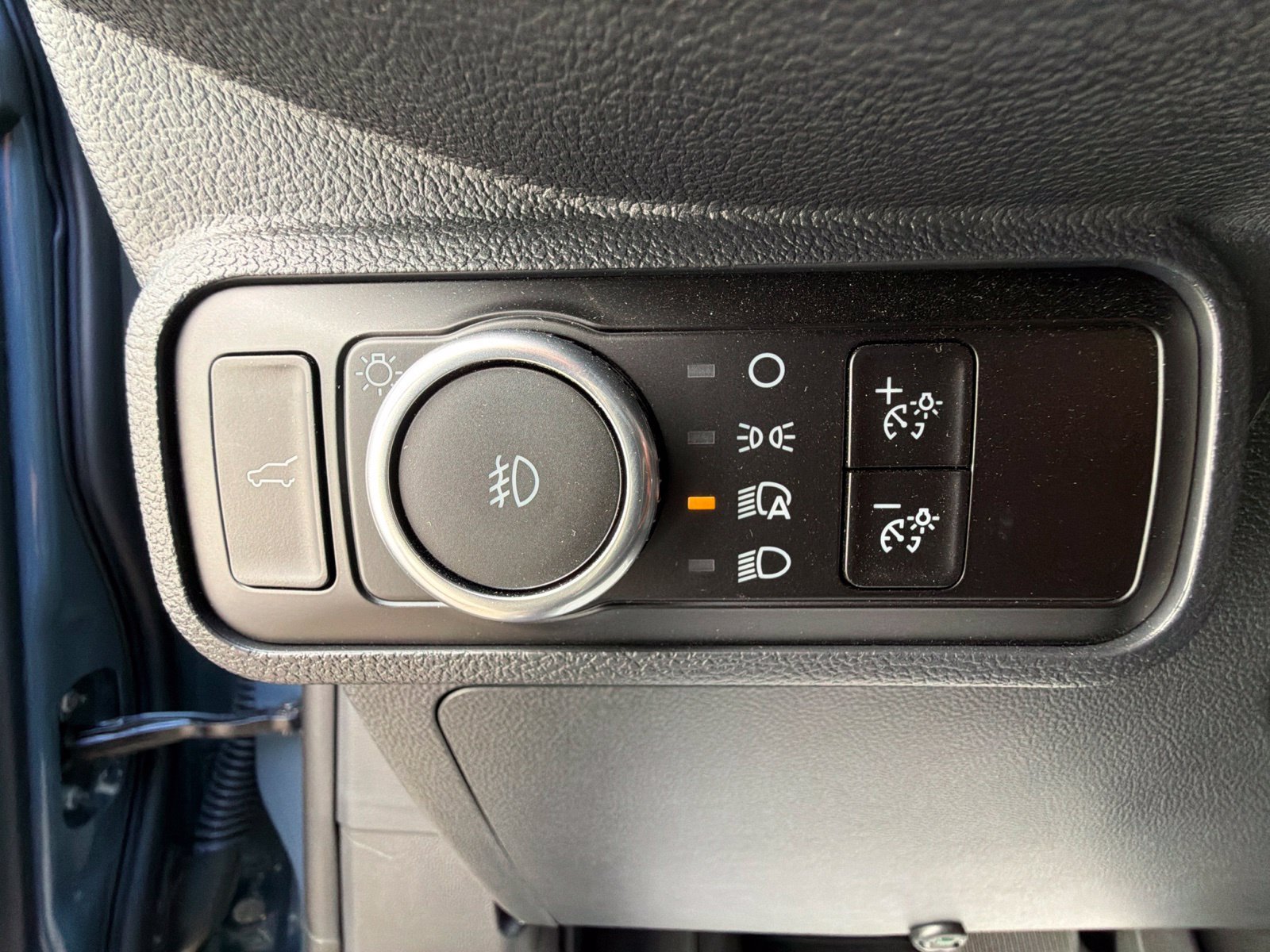 Certified 2026 Ford Explorer ST w/ Sun And Sound Package AWD/4WD image 18