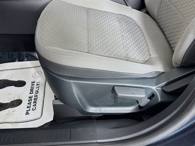 Certified 2022 Ford Escape SE w/ Cold Weather Package image 18