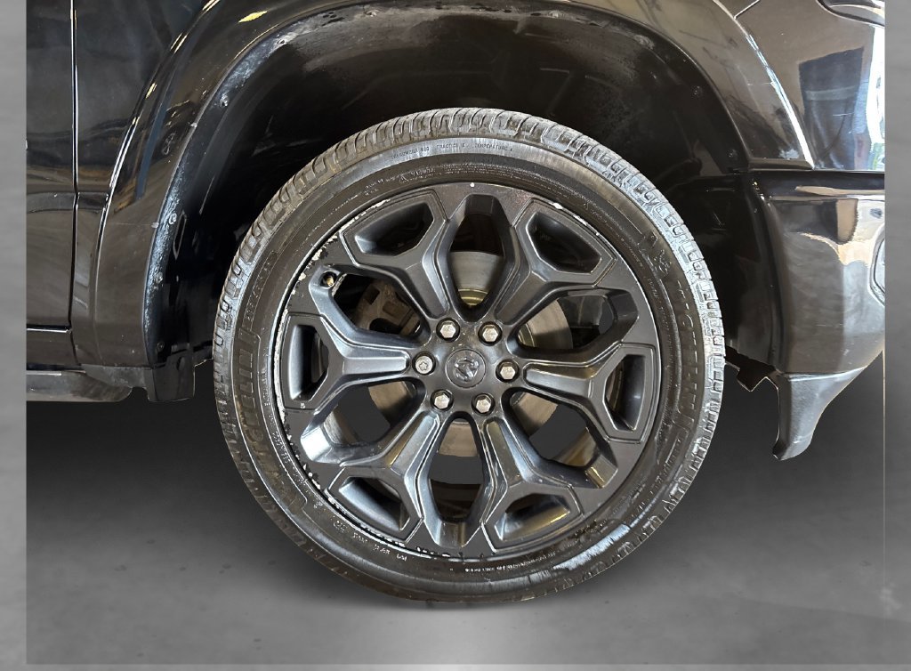 Used 2022 RAM 1500 Limited AWD/4WD image 19