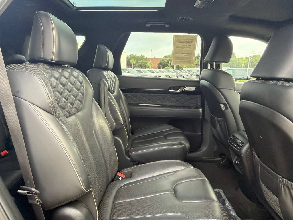 Used 2020 Hyundai Palisade Limited FWD image 16