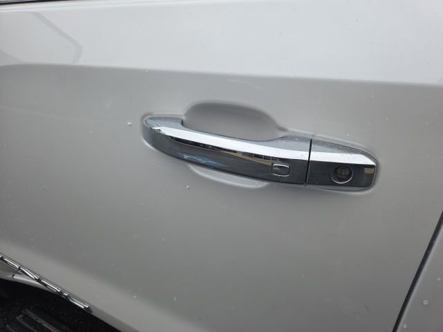 Used 2023 GMC Sierra 1500 Denali w/ Denali Reserve Package image 19