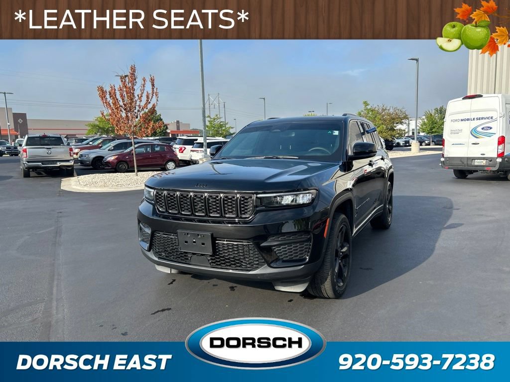 Used 2023 Jeep Grand Cherokee Altitude AWD/4WD image 1