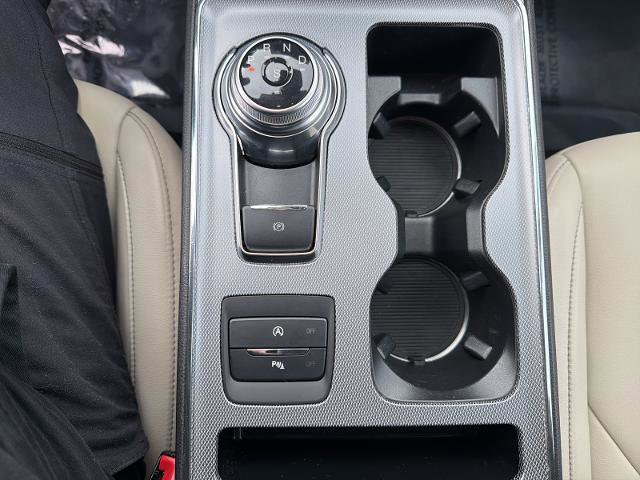 Certified 2021 Ford Edge Titanium image 19