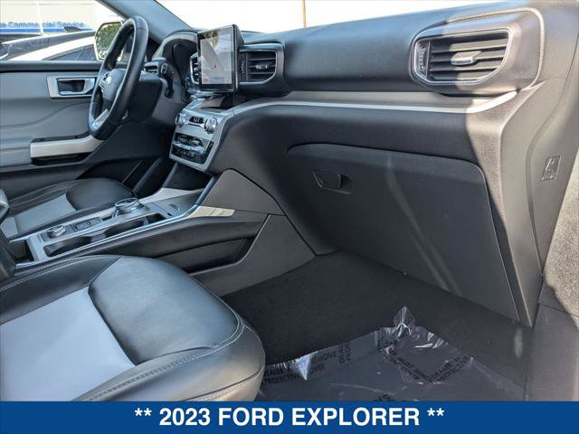 Certified 2023 Ford Explorer XLT w/ Equipment Group 202A image 24