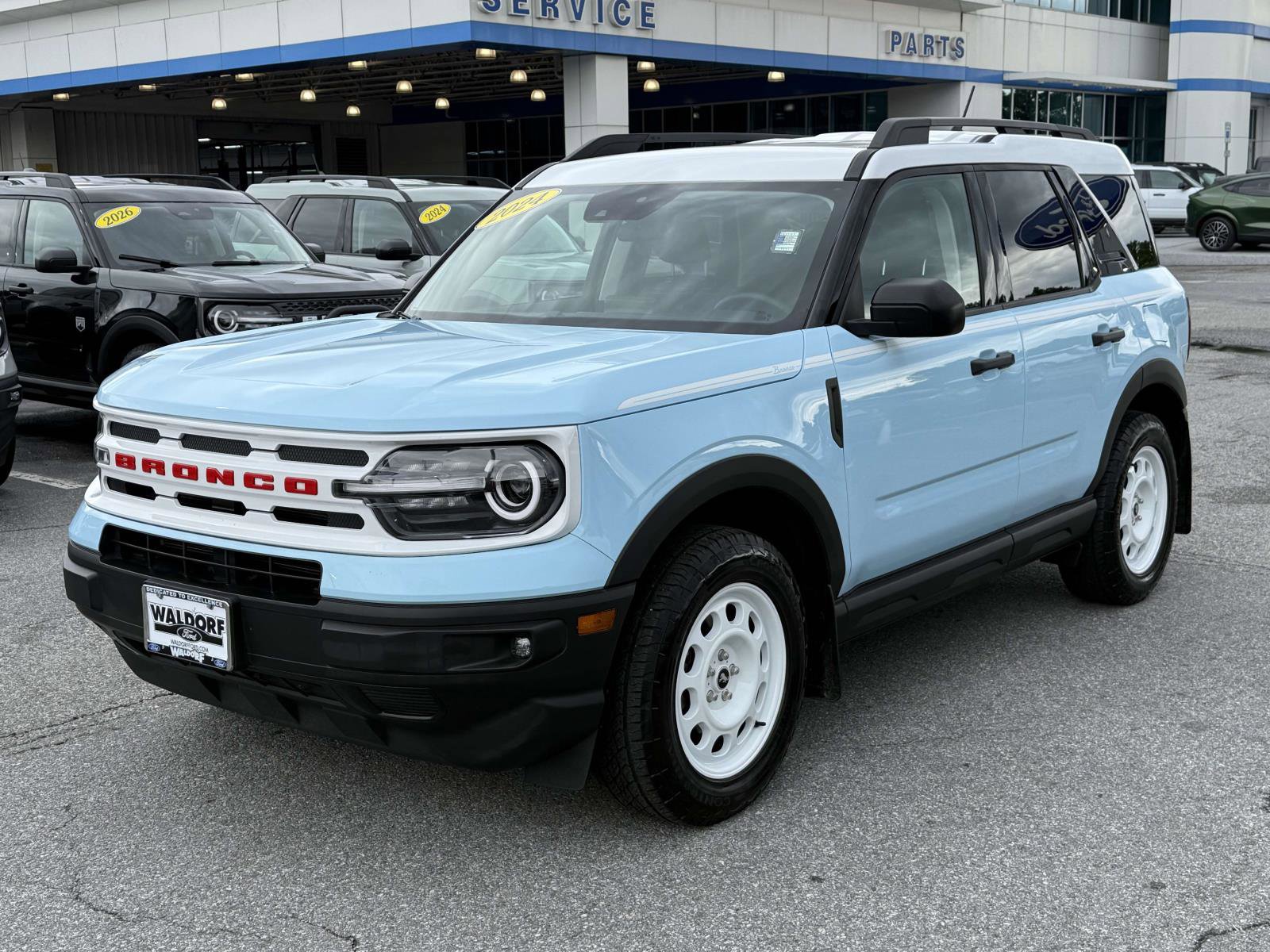 Certified 2024 Ford Bronco Sport Heritage w/ Heritage Convenience Package AWD/4WD image 5