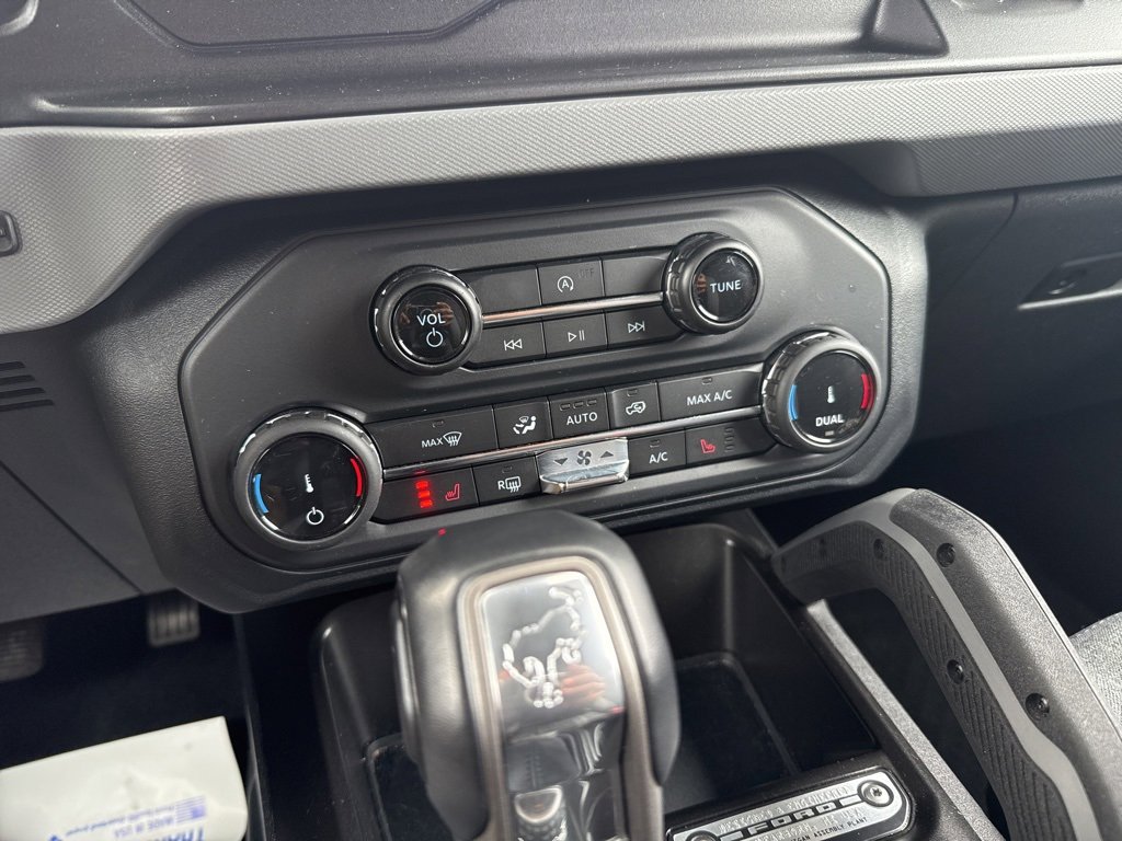 Certified 2022 Ford Bronco Big Bend w/ Sasquatch Package image 16