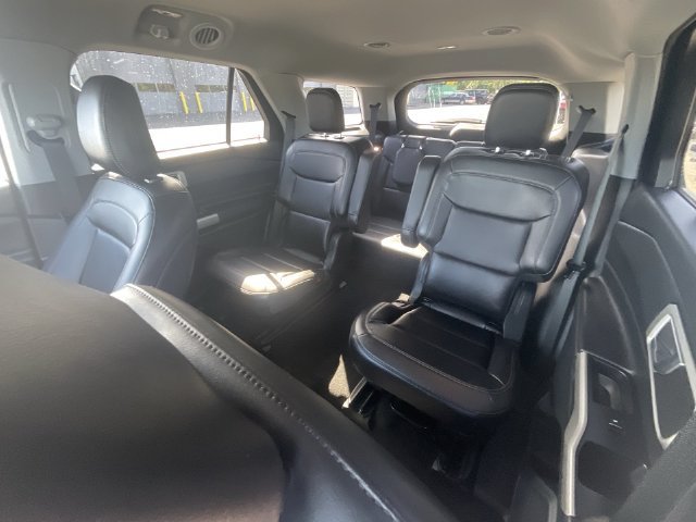 Certified 2023 Ford Explorer XLT w/ Equipment Group 202A AWD/4WD image 22