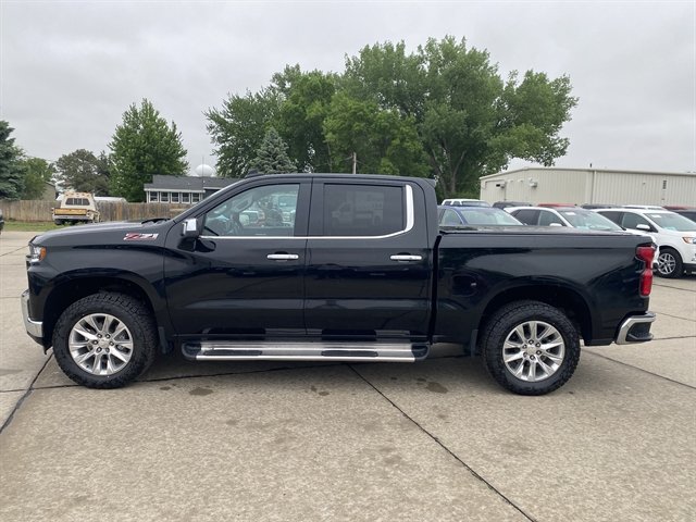 Used 2021 Chevrolet Silverado 1500 LTZ AWD/4WD image 4