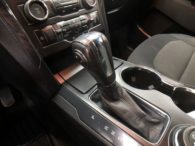 Certified 2018 Ford Explorer XLT w/ Equipment Group 201A image 18