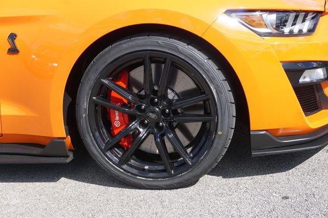 Certified 2020 Ford Mustang Shelby GT500 w/ Technology Package RWD image 17