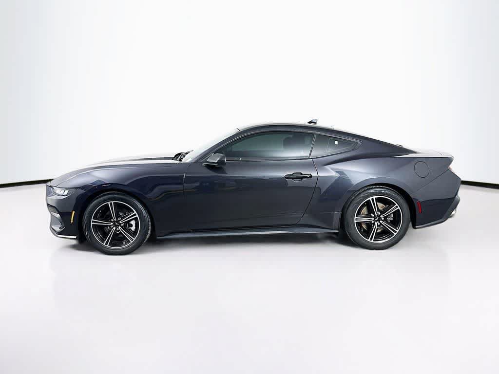 Certified 2024 Ford Mustang Coupe RWD image 3