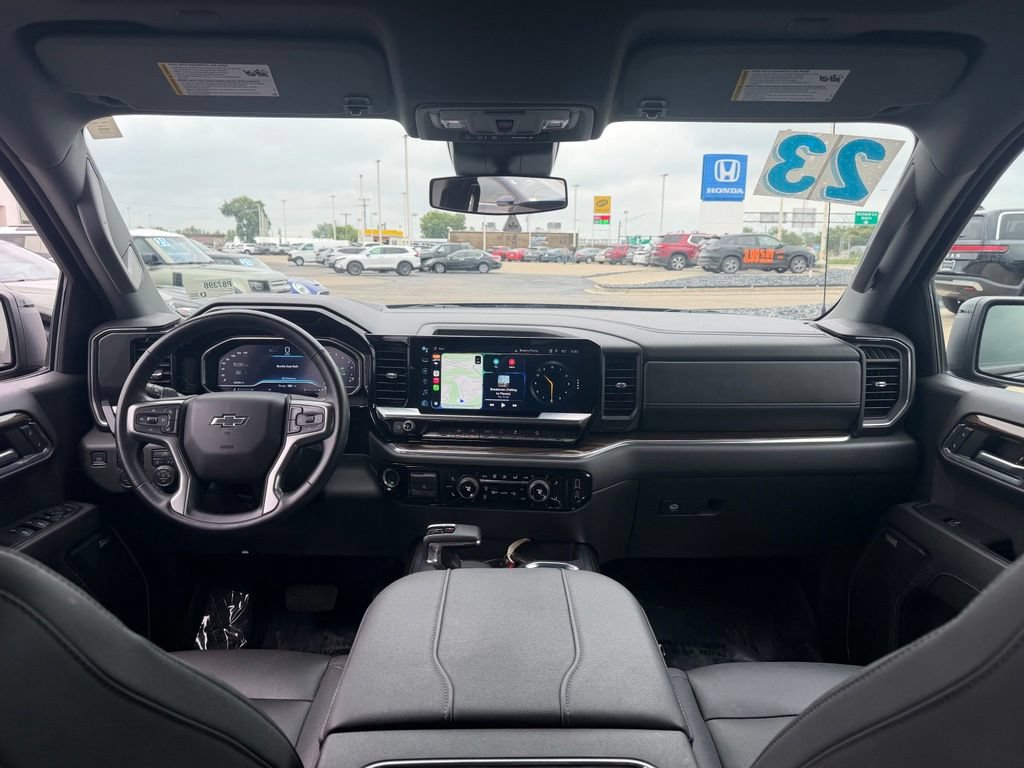 Used 2023 Chevrolet Silverado 1500 RST AWD/4WD image 14