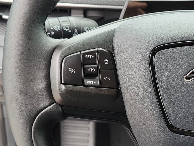 Certified 2025 Ford Mustang Mach-E Select RWD image 29