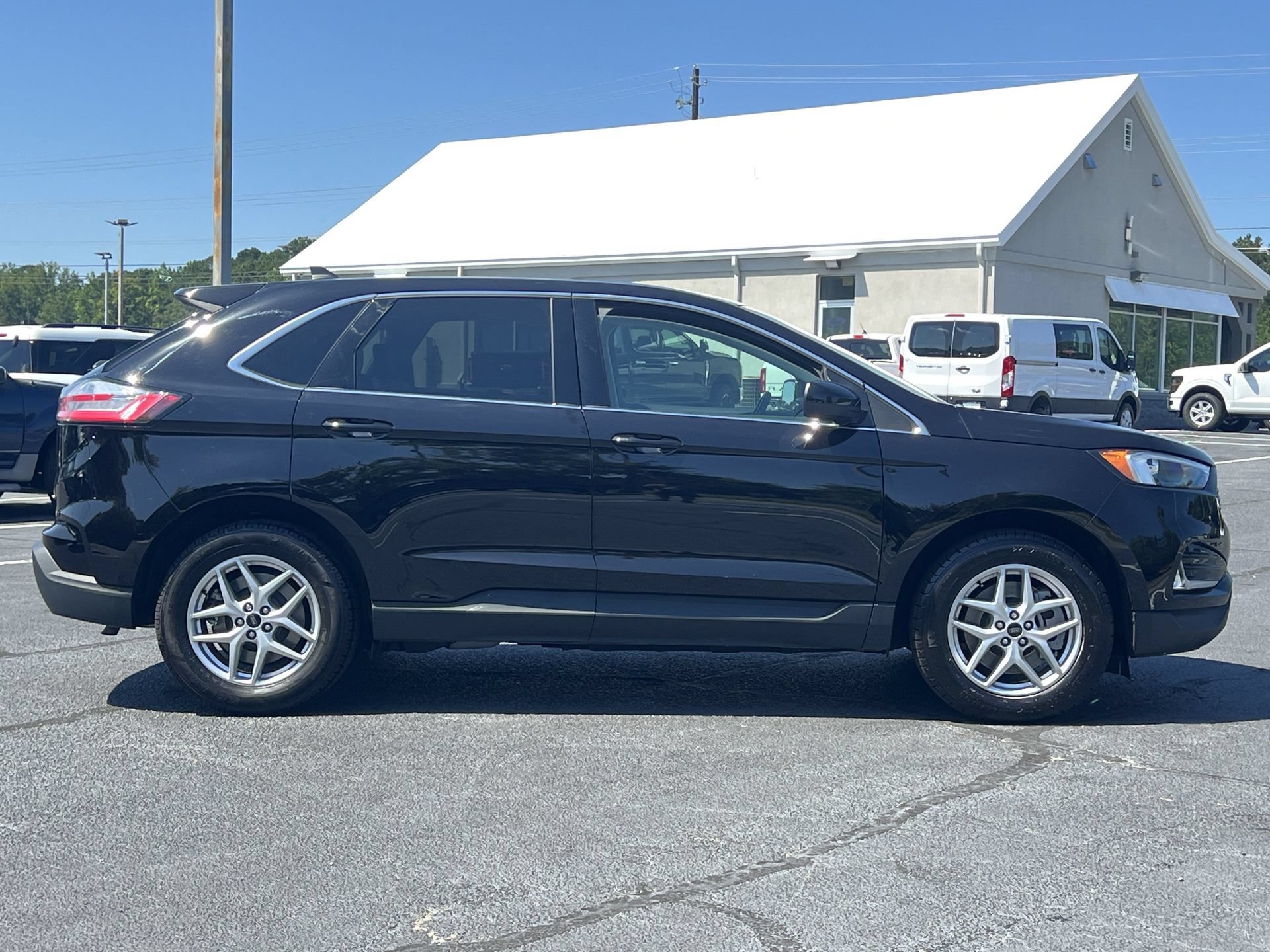 Certified 2024 Ford Edge SEL w/ Convenience Package AWD/4WD image 27
