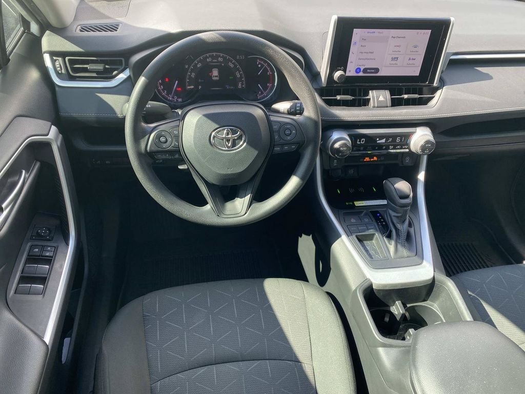 Used 2024 Toyota RAV4 XLE w/ Convenience Package FWD image 16