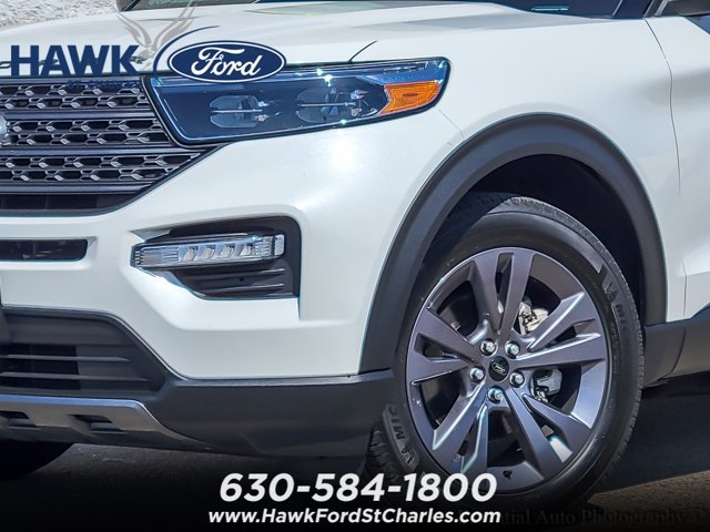 Certified 2023 Ford Explorer XLT w/ Equipment Group 202A AWD/4WD image 3