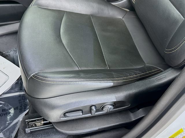 Used 2020 GMC Terrain SLT w/ Preferred Package image 18