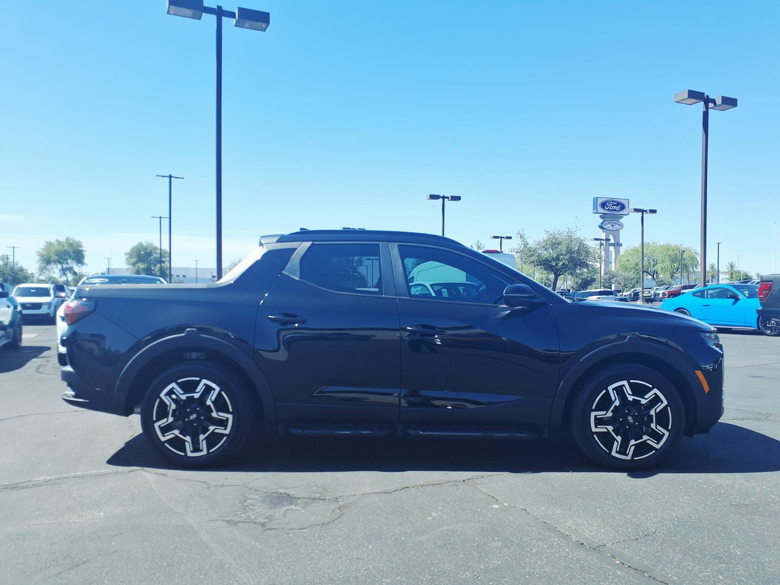Used 2025 Hyundai Santa Cruz Limited AWD/4WD image 7