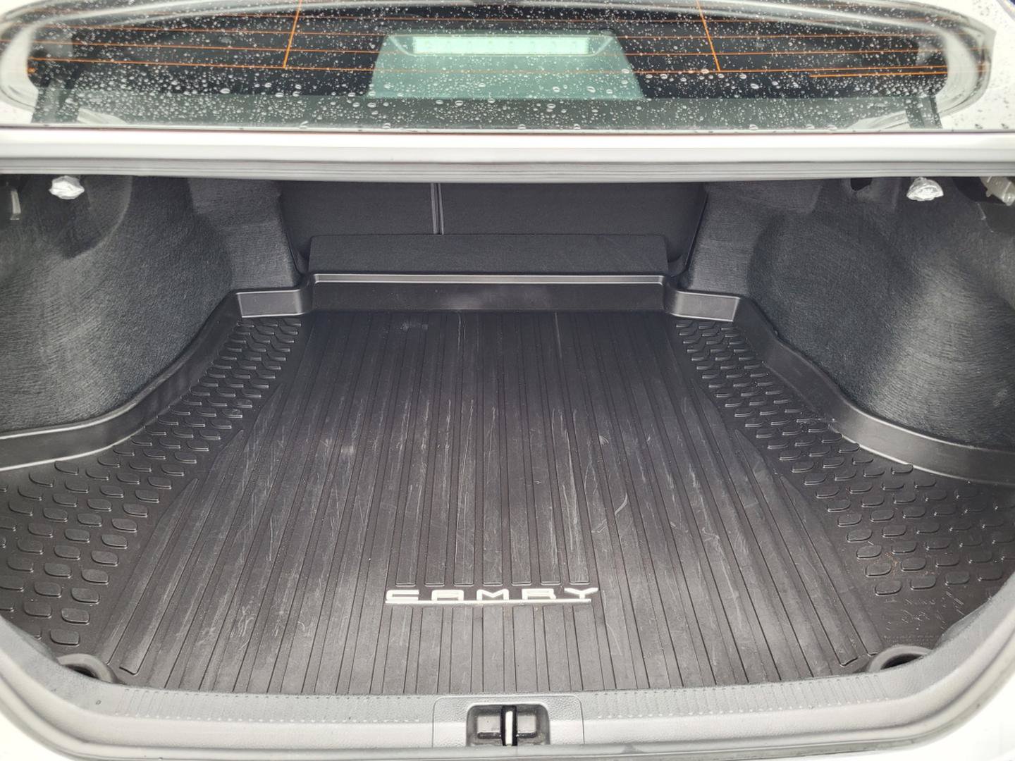 Used 2019 Toyota Camry XSE FWD image 27