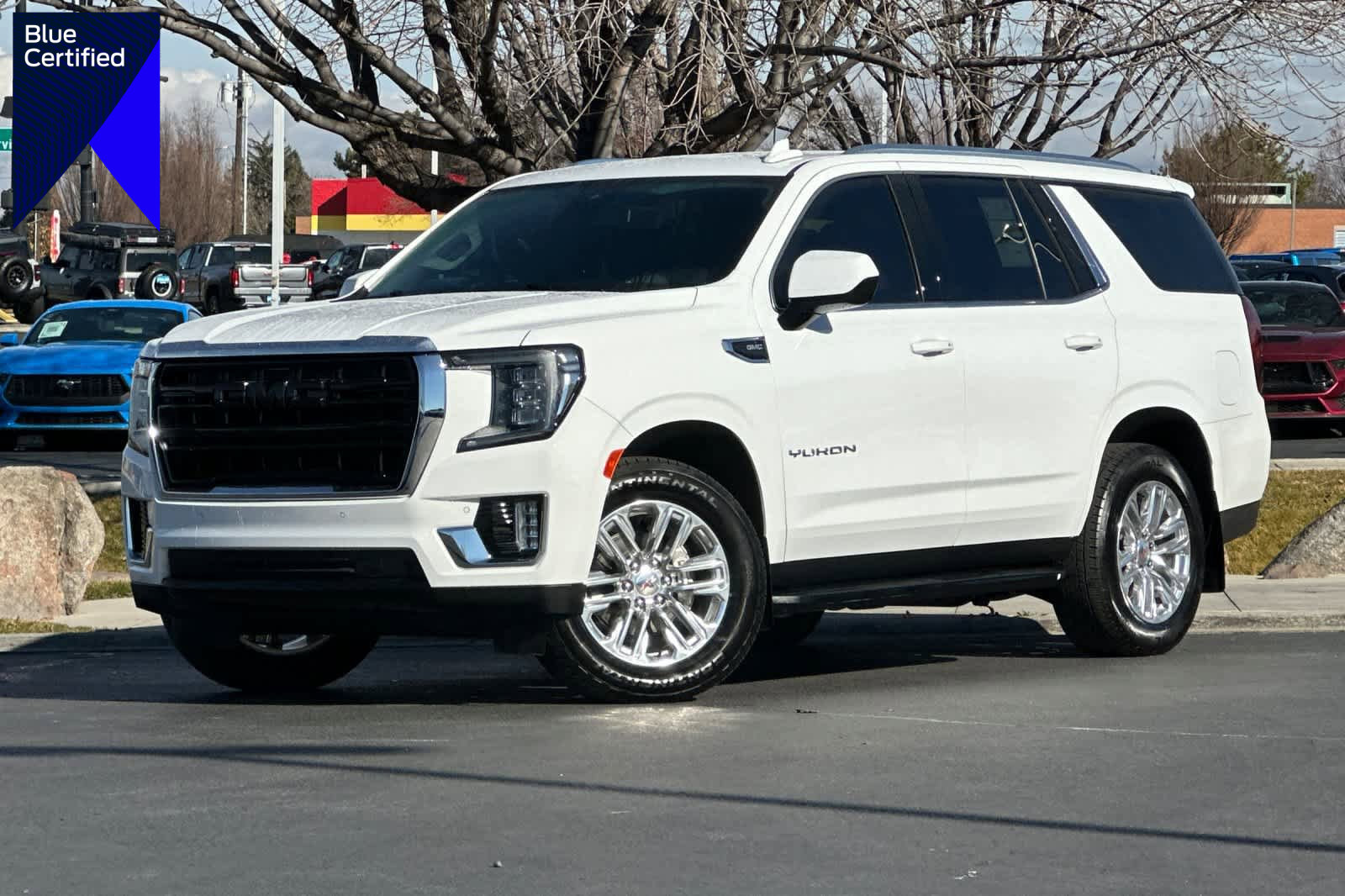 Used 2024 GMC Yukon SLE w/ Max Trailering Package image 1