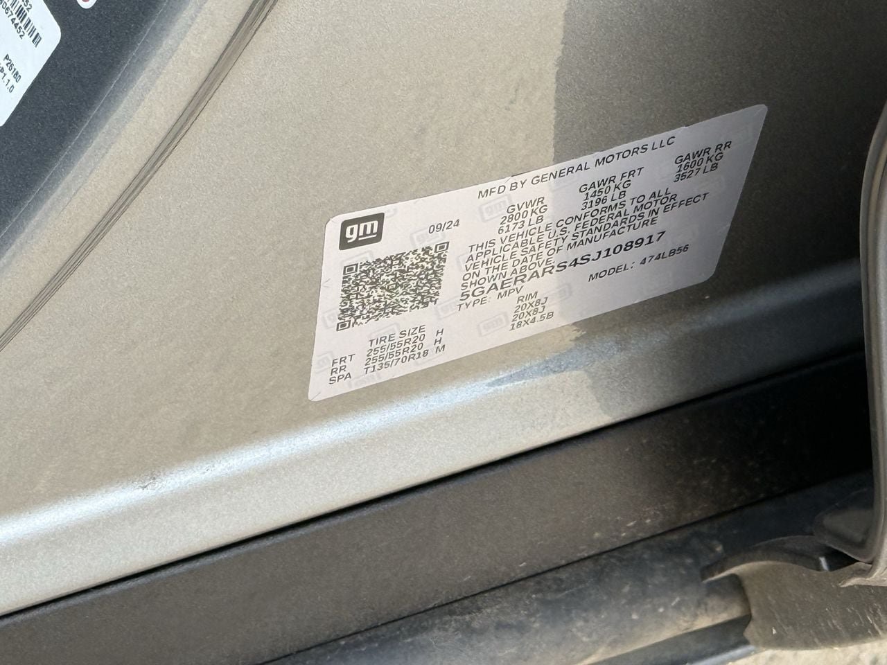 Used 2025 Buick Enclave Preferred w/ Power Package FWD image 29