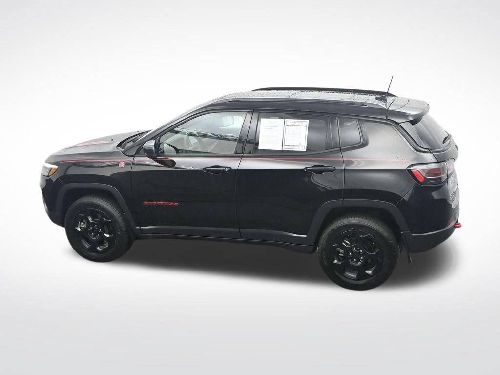 Used 2023 Jeep Compass Trailhawk w/ Trailhawk Elite Group AWD/4WD image 31