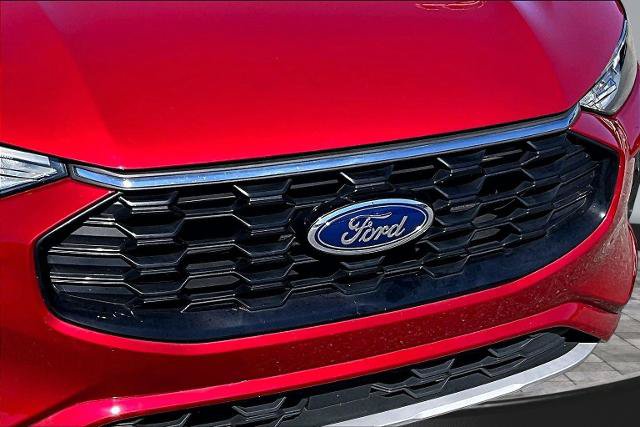 Certified 2024 Ford Escape ST-Line FWD image 28