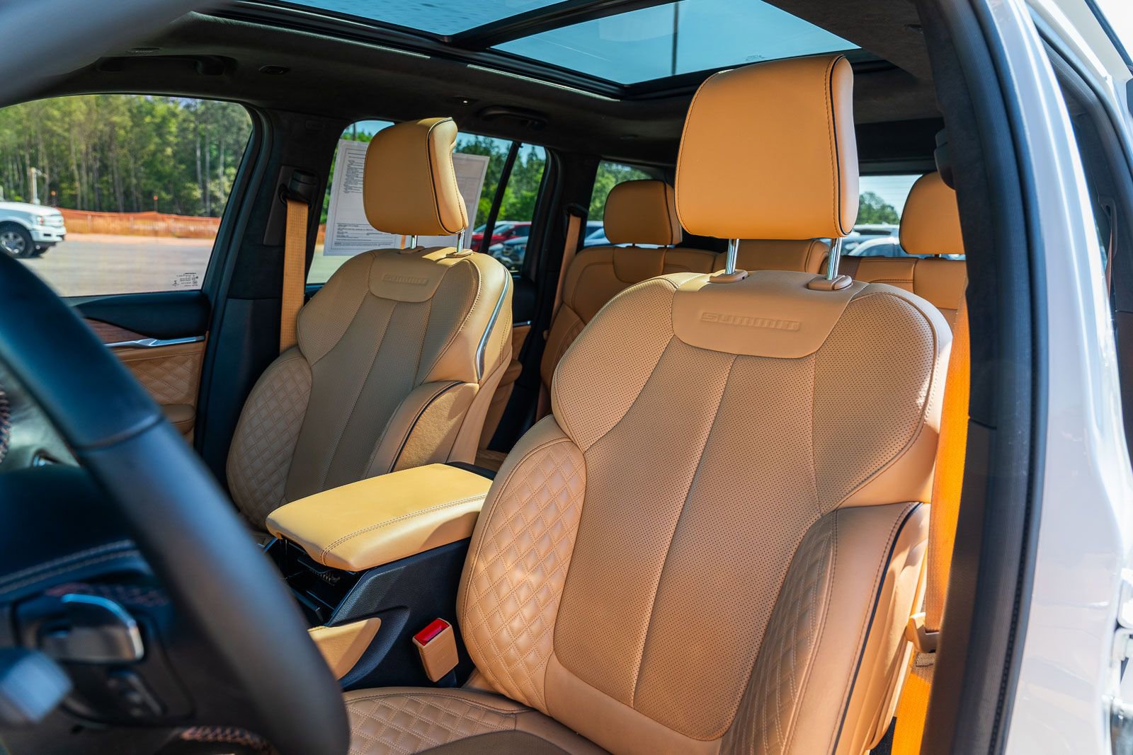 Used 2022 Jeep Grand Cherokee Summit image 34