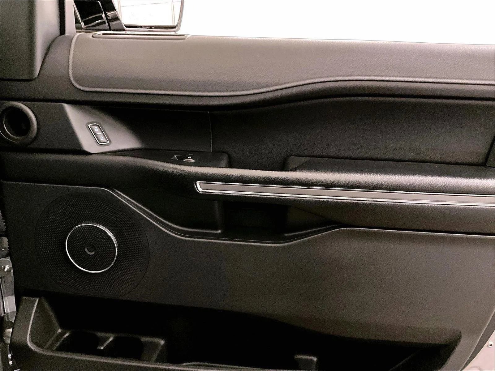 Certified 2021 Ford Expedition XLT image 23