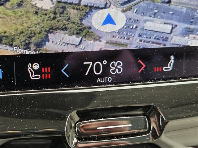 Used 2022 Volvo XC60 B5 Momentum image 22