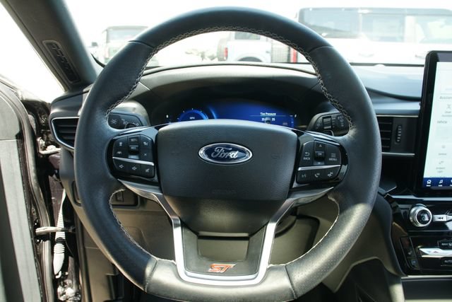Certified 2023 Ford Explorer ST w/ Equipment Group 401A AWD/4WD image 20